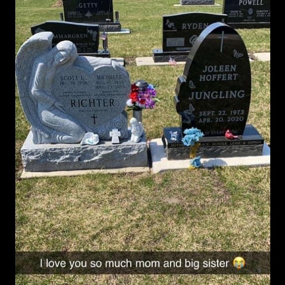 Meet your Posh Ambassador, Jenna R GG R Grandma! All Customers R Loved By Me ❤️ - Picture 17 of 17